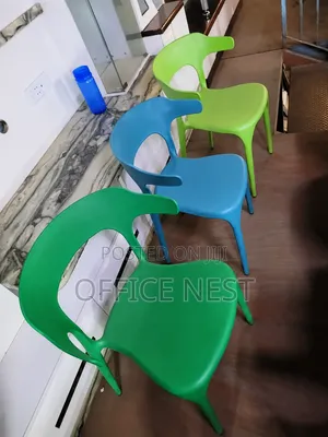 Durable Stackable Plastic Chairs for Home/Office