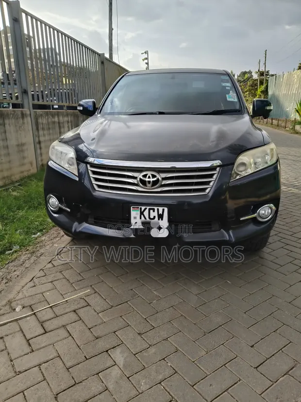 Toyota Vanguard 2012 Kijivu - 1