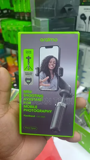 Oraimo FlexiStand Tripod na Fill Light & Bluetooth Remote