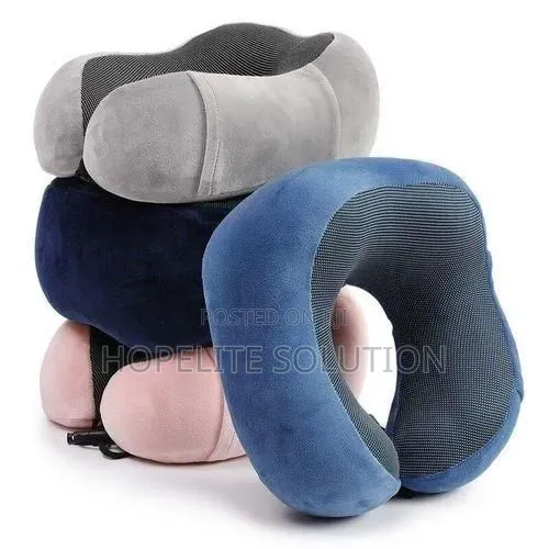 Cozy U-Shaped Travel Pillow - 1