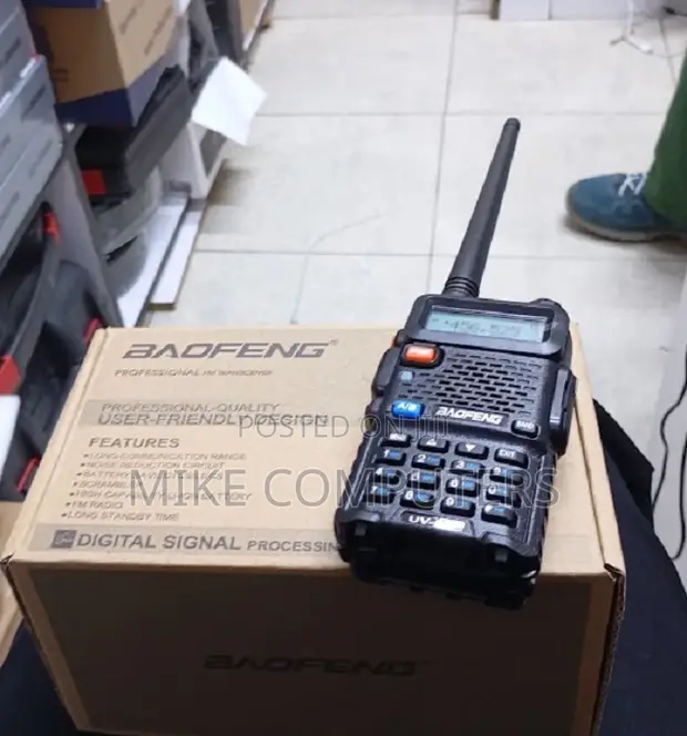 Baofeng UV-5R Walkie Talkie 3km Range - 1