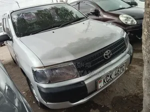 Toyota Probox 2010 Nyeusi
