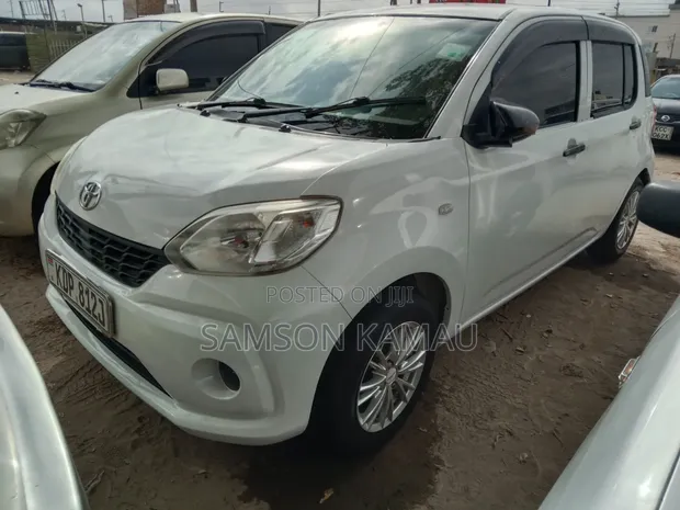 Toyota Passo 2016 Nyeupe - 1