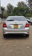 Toyota Axio 2016 Nyeupe - 3
