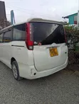 Toyota Noah 2014 Hybrid - Nyeupe - 3