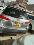 Toyota Wish 2010 Silver - 3