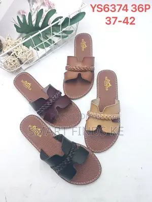 Designer-Inspired Women's Leather Flat Sandals