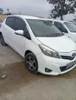 Toyota Vitz 2012 White - 5