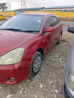 Toyota Platz 2003 Nyekundu