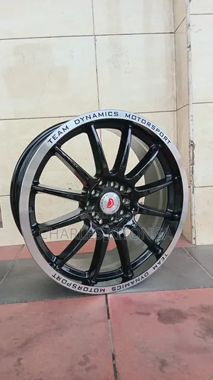 Magurudumu Size 17x7.5j Semi-Offset