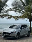 Mazda 2 2020 Silver - 3