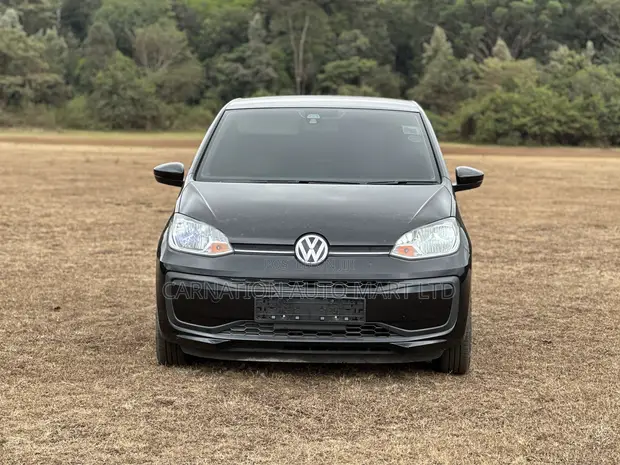 Volkswagen Up! 2017 Nyeusi - 1