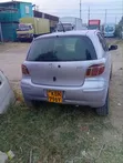 Toyota Vitz 2004 Zambarau - 3