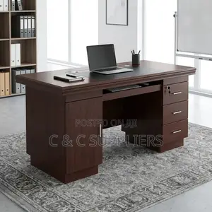 Kikao cha Wafanyikazi cha Mahogany cha Mtendaji - 1400mm