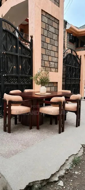 Seti ya Dining ya Viti 6 - Mpya Kabisa