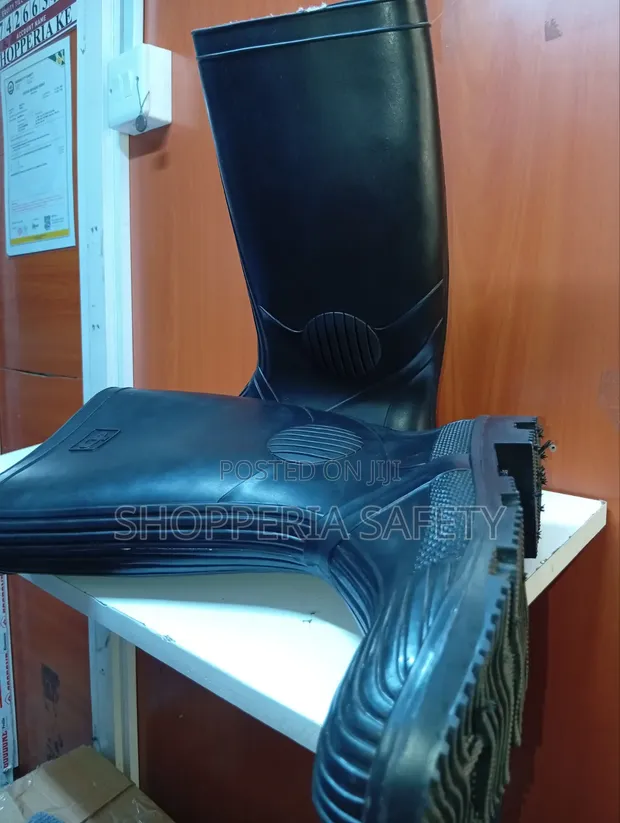 Heavy Duty Gumboots - 1