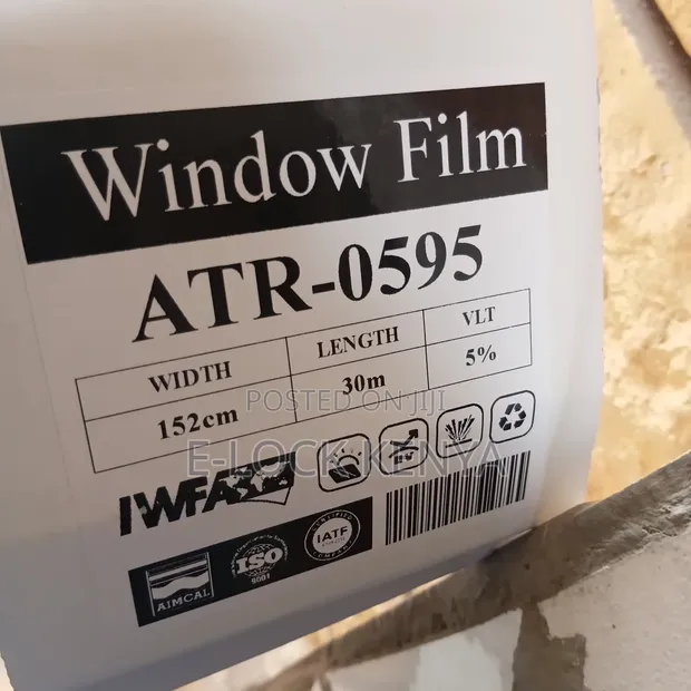 Anti-Scratch Car Window Tint Film (132cm x 30m) - 1