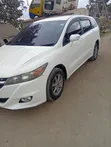 Honda Stream 2010 White - 4