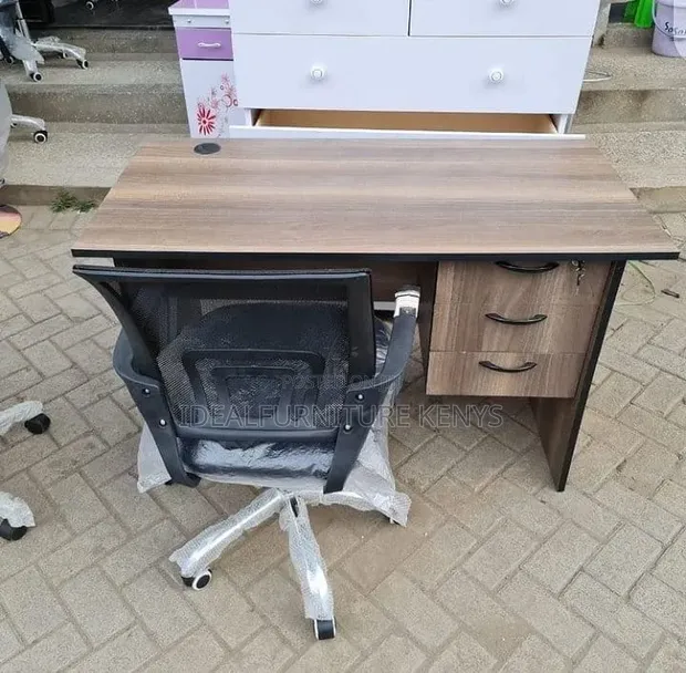Student Study Desk - Brand New - 1