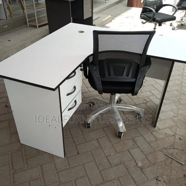 L-Shape Office Desk - Nyeupe na Droo - 1