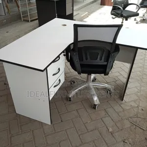 L-Shape Office Desk - Nyeupe na Droo