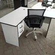 L-Shape Office Desk - Nyeupe na Droo - 2