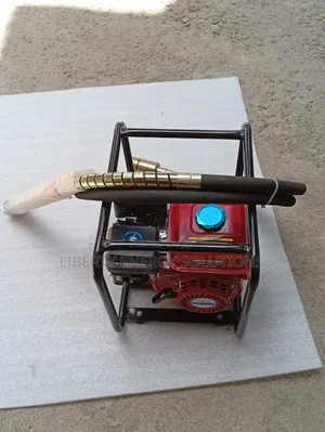 Aico 8HP Petrol Concrete Vibrator