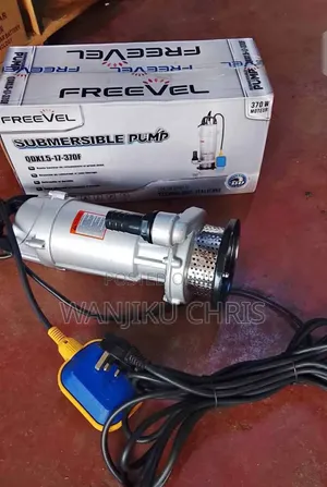 Freevel 0.5HP Submersible Water Pump QDX1.5-17-370F