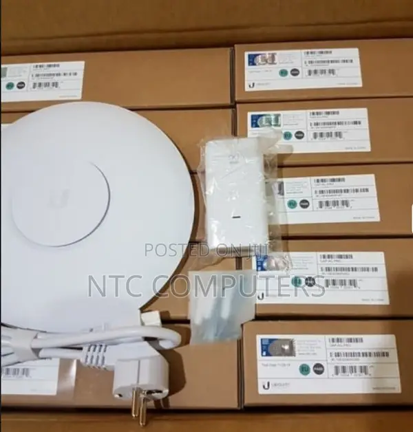 Ubiquiti UAP-U6-Pro Indoor WiFi 6 Access Point - 1