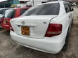 Toyota Axio 2009 Nyeupe - 2