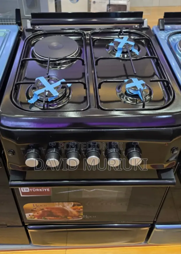 Roch Turkey Nyeusi 50x55 Cooker ya Kusimama (3 Gesi + 1 Oven) - 1