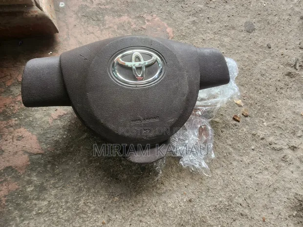 Toyota Passo Steering Airbag - 1