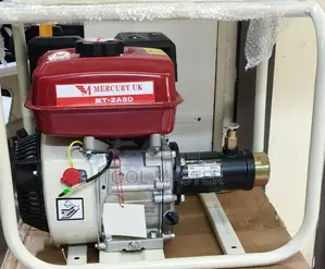 Mercury UK Concrete Vibrator with 25mm Poker