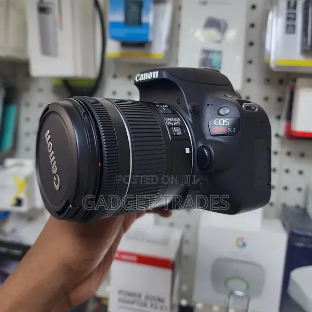 Canon EOS Rebel SL2 Kamera ya DSLR na Lensi ya 18-55mm (EOS 200D) - 1