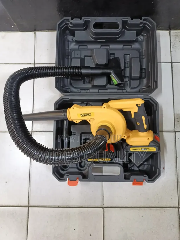 2-in-1 Handheld Blower and Vacuum Kit (88V) - 1