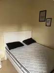 Preowned 5x6 Bed Frame - White - 3