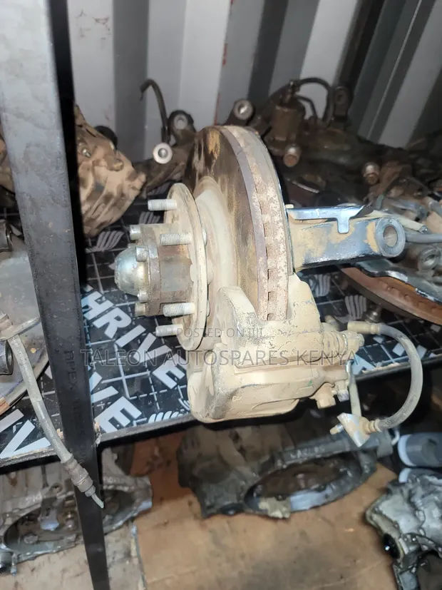 Isuzu D-MAX Complete Hub (Iliyo tumika) - 1