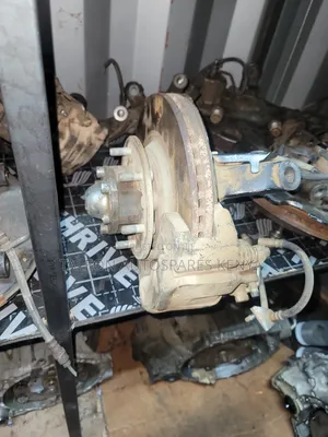 Isuzu D-MAX Complete Hub (Iliyo tumika)