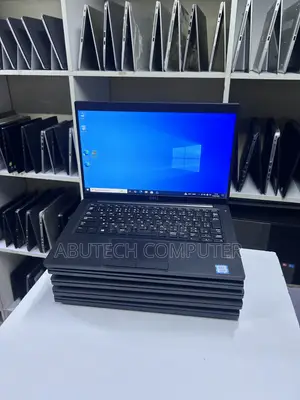 Laptopi Dell Latitude 7390 - Intel Core i5, 8GB RAM, 256GB SSD