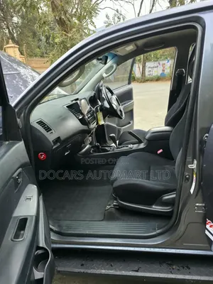 Toyota Hilux 2014 Double Cab 3000cc Diesel 4WD