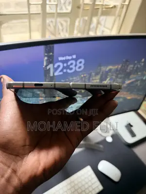 Samsung Galaxy Z Fold4 256GB Gray
