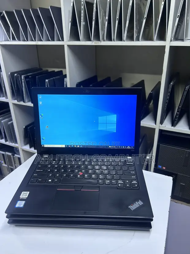 Laptopi ya Lenovo ThinkPad X280 (Core i5, 8GB RAM, 256GB SSD) - 1