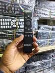 Original Samsung Remote with Voice Command - 2