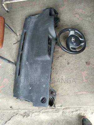 Toyota Vitz Dashboard na Steering Airbag (Zilizotumika)