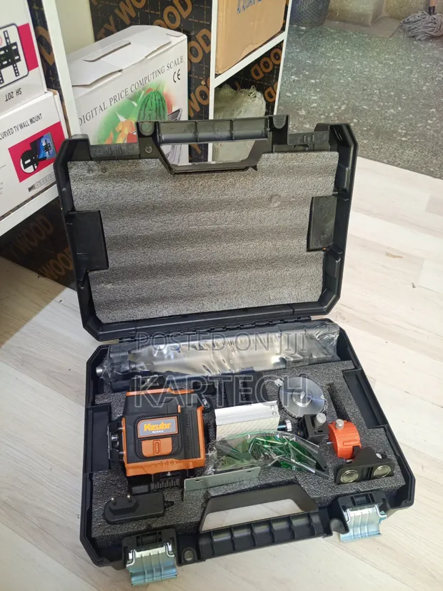 Kzubr Professional 360° Laser Level na Tripod - 1