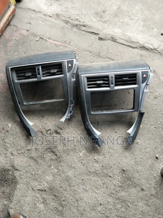 Toyota Ractis New Model Console - 1