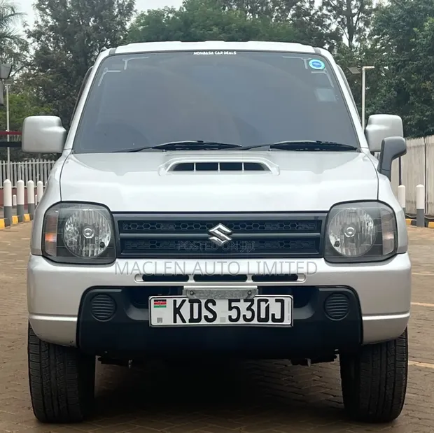 Suzuki Jimny 2017 Silver - 1