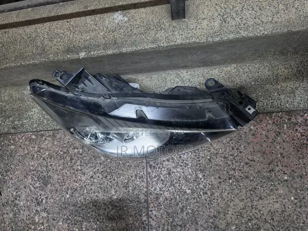 Mazda CX-5 2012 Xenon Headlights - 1