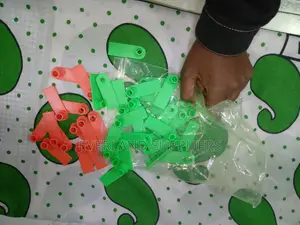 Ear Tags - Kifurushi cha Mfumo wa Kuweka Alama Mifugo