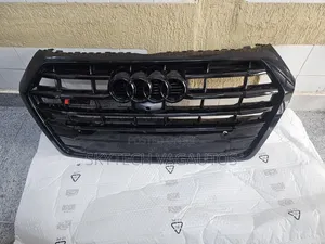 Audi Q5 2018 Front Bumper Grill with Radar Sensor